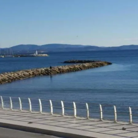 Studio Hyères, 1 Pièce, 4 Personnes - Fr-1-335-57 Appartamento