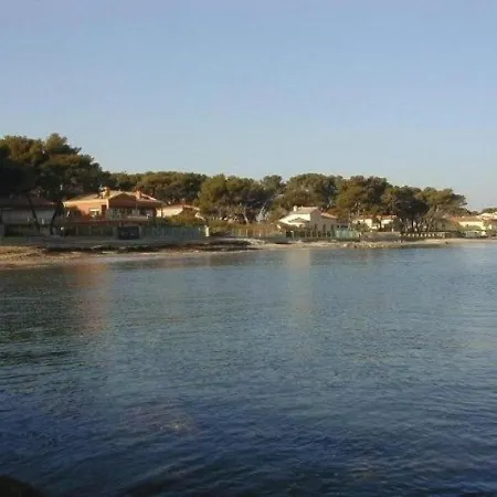 Studio Hyeres, 1 Piece, 4 Personnes - Fr-1-335-57 Apartament Hyères